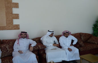 أحتفال مجموعة من أعضاء هيئة التدريس بصدور قرار ترقياتهم