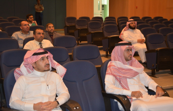 كلية الصيدلة تنظم ورشة عمل في مجال براءات الاختراع
