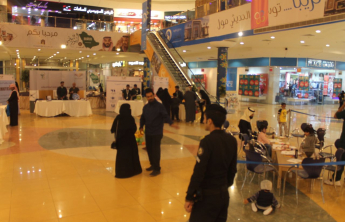 كلية الصيدلة تقيم فعالية المضادات الحيوية