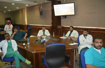 أقامة وحدة الخريجين بكلية الصيدلة دورة TOEFL