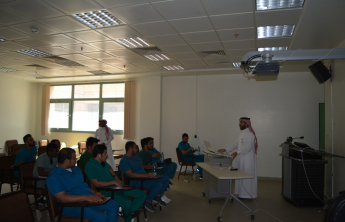 لجنة التدريب الصيفي الميداني تقيم محاضرات تعريفية بالتدريب