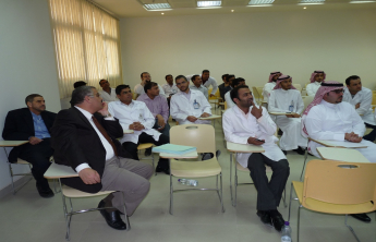 Lecture by Dr. Shahid Jamil for the development of analytical methods to examine the components of the drug by high-performance liquid chromatography HPLC technique