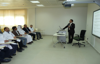 Lecture by Dr. Farooq Anwar entitled: (innovations in extraction and separation and characterization of bio-active products in plants ( phenolic compounds)