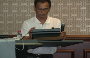 Dr. Ihsan Fakhrol lectures on developments in methods of drug delivery to the lung to treat chronic ‎diseases
