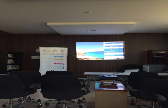 Female students organize a lecture on patent rights and how to reserve your patent rights