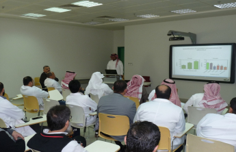Lecture by Dr. Khalid Al Harthy on the (effects of benzo (a) pyrene and the inhibition of the CYP19A1B on the development of zebra fish)
