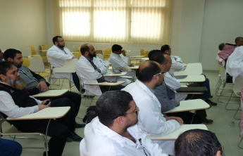 Lecture by Dr. Khalid Al Harthy on the (effects of benzo (a) pyrene and the inhibition of the CYP19A1B on the development of zebra fish)