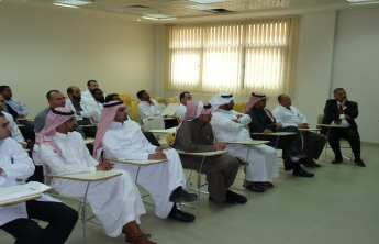Lecture by Dr. Khalid Al Harthy on the (effects of benzo (a) pyrene and the inhibition of the CYP19A1B on the development of zebra fish)