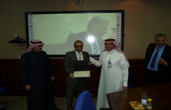Companies; Innova, Avalon and Aljazeera awarded certificate of appreciation and trophies from the college of pharmacy  for training the students