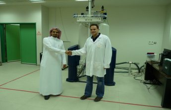 Run a nuclear magnetic resonance (NMR) with the latest versions of drivers by the company &quot;Bruker&quot;