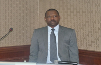 Prof. Abdulmoniem Adam presentation on Scientific Research and Technology: Challenges and Opportunities