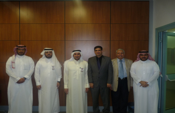 The college of Pharmacy have the honor to have Dr. Fadi El Khatib to review the recommendations in ‎the report of the external review team for the college