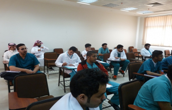 Intellectual Awareness Unit (IAU) of the Faculty of Pharmacy organizes a lecture titled (the three ‎hands) presented by  Dr. Khalid ElDubayan