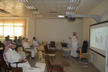 محاضرة الدكتور فيصل بن خالد الخليفي بعنوان: (التحقيق في المسارات المتسببة بتأثيرات مادة التورين في علاج اعتلالات الأعصاب الطرفية الناتجة عن مرض السكري)